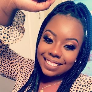 Meet your Posher, Kimesha